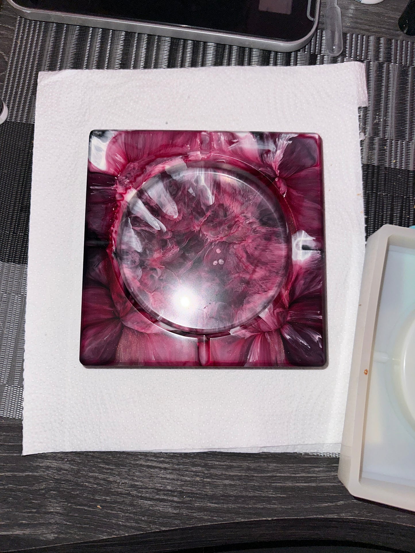Luxus Epoxidharz Aschenbecher – Handgemachtes Resin Unikat