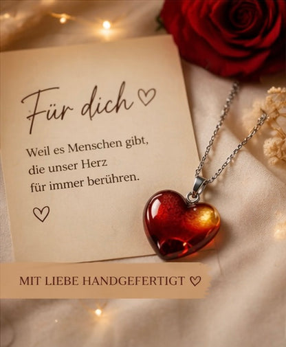 Rote Herzkette – Handgefertigtes Unikat